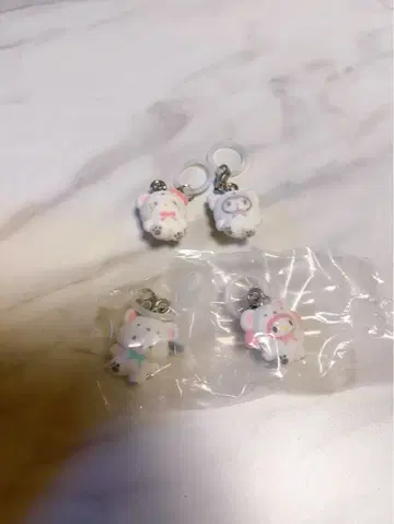 산리오 복슬복슬 스노우 메지루시 참