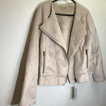 베이지 자켓