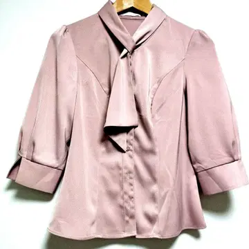 overE 루프 보타이 블라우스 25SS 모카 핑크 U65 [ 완판템 ]