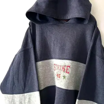 불스 스포츠 스트라이크 자수 배색 맨투맨 L 네이비 구제 의류