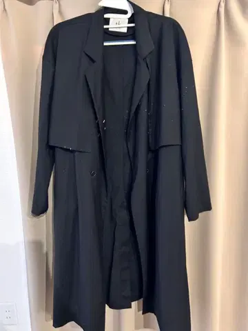 tk. TAKEO KIKUCHI 블랙 트렌치코트