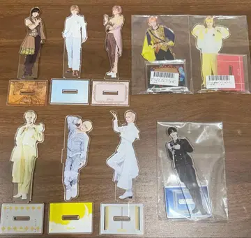 나나크로니클 슌 아크릴 스탠드