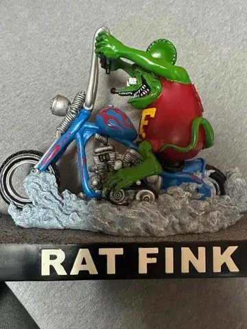 RAT FINK 바이크 피규어