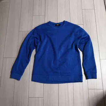 AZUL BY MOUSSY 맨투맨