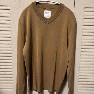 UNITED TOKYO ] 18G 울 밀라노 리브 V넥 니트 사이즈 1