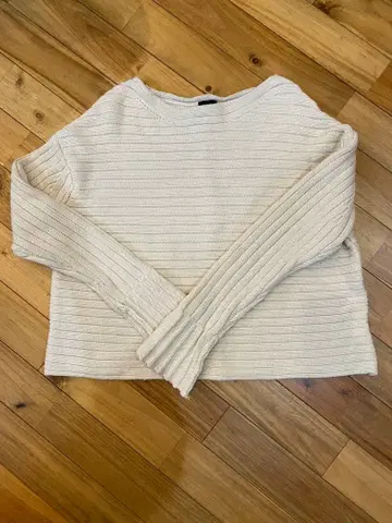 [ apart by lowrys ] 리브 스웨터