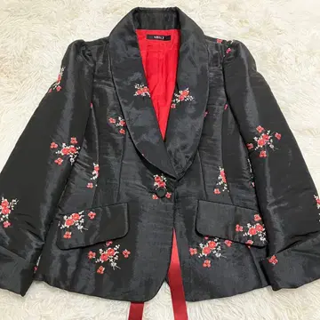 [상태 좋음 새상품급] miss j 자수 꽃무늬 큐프라지 패딩 자켓 차콜