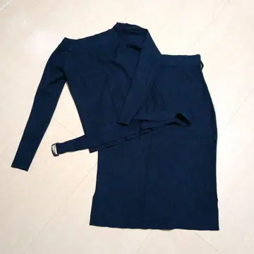 BOSCH 오프숄더 셋업