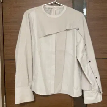 UNITED TOKYO 긴팔 블라우스