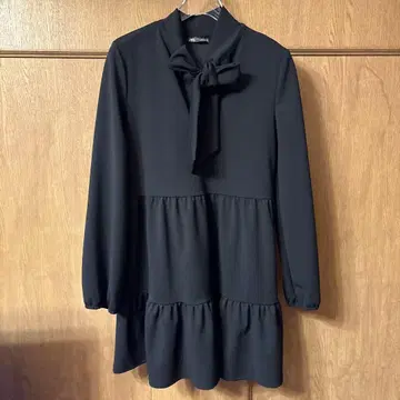 ZARA 블랙 리본 포함 원피스