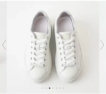 다리를 가늘어 보이게 해주는! 통굽 플랫폼 스니커즈