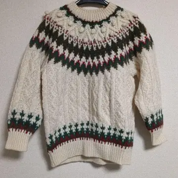 아이보리 노르딕 무늬 스웨터