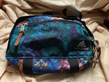 그레고리 루미나 태피스트리 블루 태피스트리 바이컬러 한정판 완판템