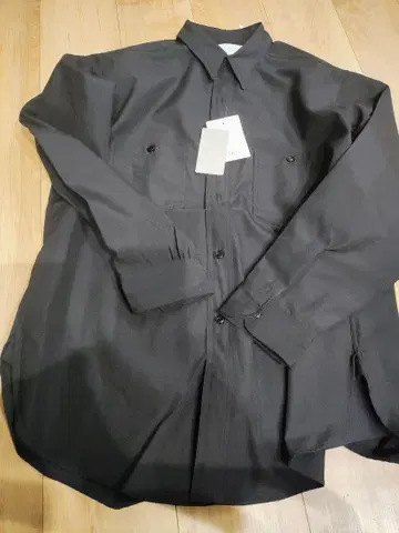 [ 새상품 ] LECHOPPE 블랙 긴팔 셔츠 사이즈 3