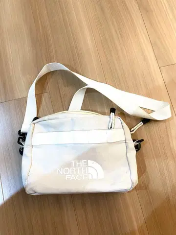 THE NORTH FACE 숄더백 화이트