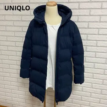 새상품급 [ 유니클로 ] 심리스 다운 네이비 L 사이즈