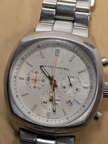 레어 가동품 UNITED ARROWS 크로노그래프 손목시계 화이트 다이얼