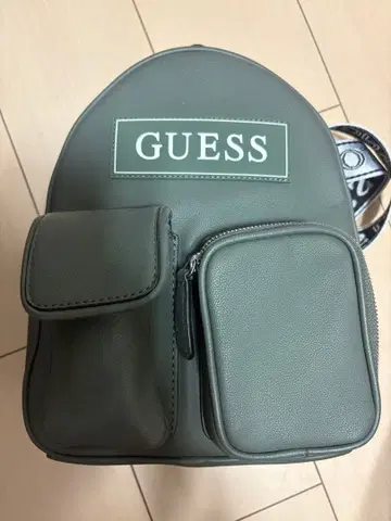 GUESS 그린 럭색/백팩