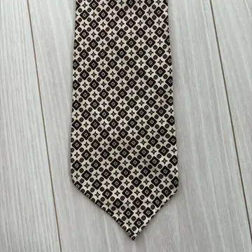 TIE YOUR THI 세테피에게 넥타이 베이지 다크 브라운