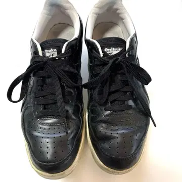 오니츠카타이거 가죽 스니커즈