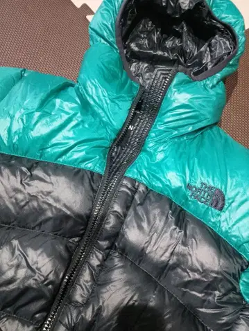 THE NORTH FACE 후드 부착 다운 자켓 S