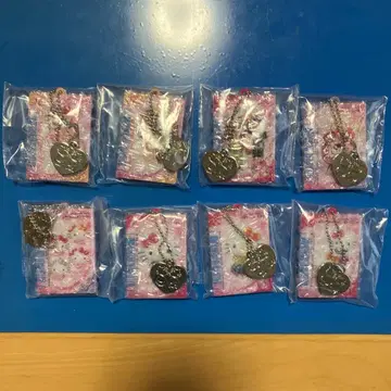 산리오 헬로키티 러브and베리 콜라보 시크릿 참