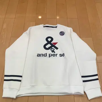 and per se 화이트 맨투맨 트레이닝복