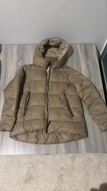 ZARA 후드 부착 다운 자켓 퍼프 자켓 베이지