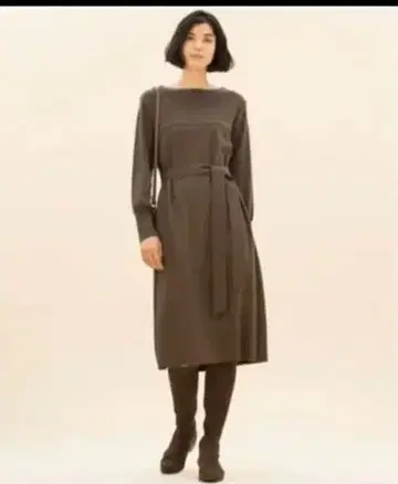 다크 브라운 벨트 니트 원피스