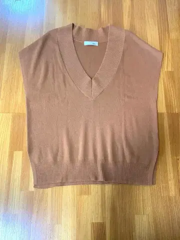 타카시마야 쿨카레안 실용성, 다용도 루즈핏 니트 베스트 유행하는 브라운