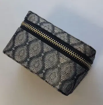 새상품 한정판 알티다 우드 주얼리 파우치 네이비 ARTIDA OUD