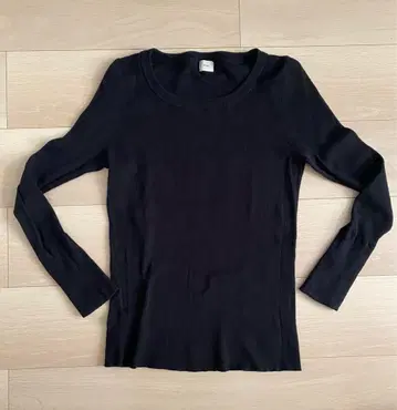 tumugu 블랙 긴팔 니트 크루넥