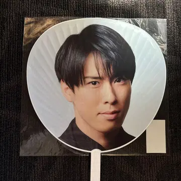 미야타테 료타 얼굴 사진 부채