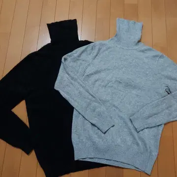 유니클로 캐시미어 스웨터 2개 세트