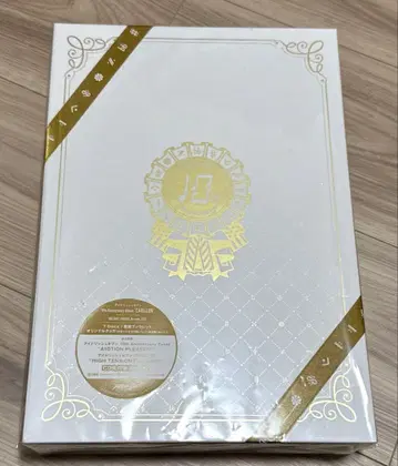 아이나나 CARILLON 10th Anniversary Album 시리얼