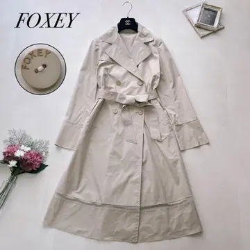 극미품 폭시 트렌치코트 더블 버튼 로고 각인 벨트 포함 40