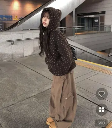 브라운 하트 도트 무늬 후드 부착 다운 자켓 프리 사이즈