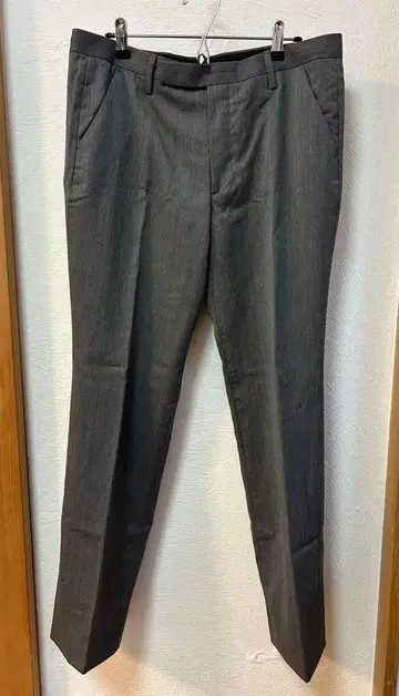 뷰티 앤 유스 그레이 슬랙스 XL