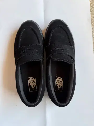 VANS 블랙 슬립온 스니커즈