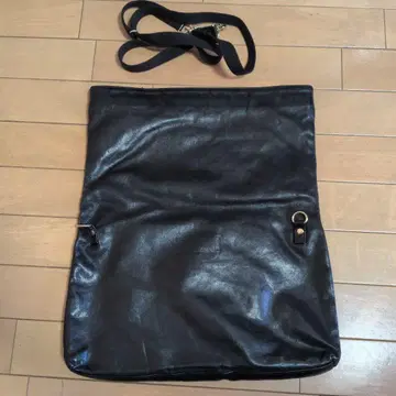 버틀러 베르너 세일즈 숄더 BLK 새상품급