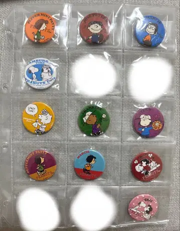 피넛 카페 한정판 캔뱃지 11개 낱개 판매 가능