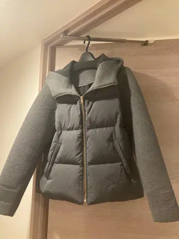 hillk 후드 부착 다운 자켓 그레이