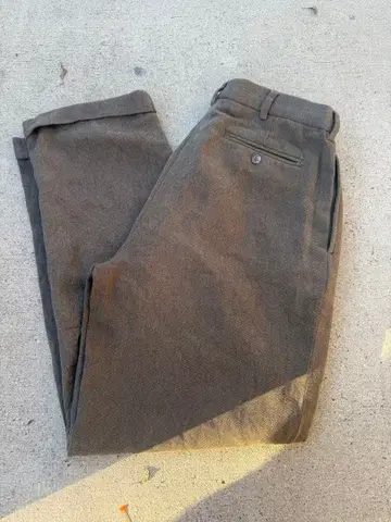 다크 그레이 치노 팬츠 34/32