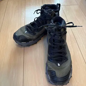 THE NORTH FACE Footlight 트레킹 신발