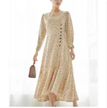 장식 단추 달린 허리 리본 카슈쿨풍 하트 도트 원피스 토코 클로젯