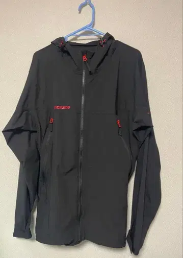 mazume 소프트쉘 자켓 블랙 x 레드 3L 레어 사이즈