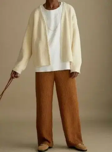 WRAPINKNOT STUDIOUS 메리노 릴리얀 숏 기장 가디건