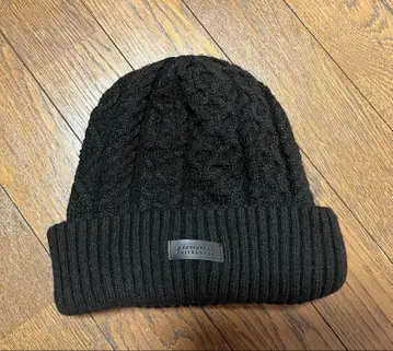 MACKINTOSH PHILOSOPHY 리버서블 케이블 짜임 니트 모자