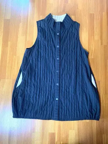 정가 15,180엔 부티크 구매 디자인 베스트 넉넉하고 가벼운 체형 커버