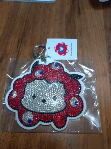 [미사용 새상품] 반짝이는 가죽 키링 미야쿠미야쿠 포차코 산리오